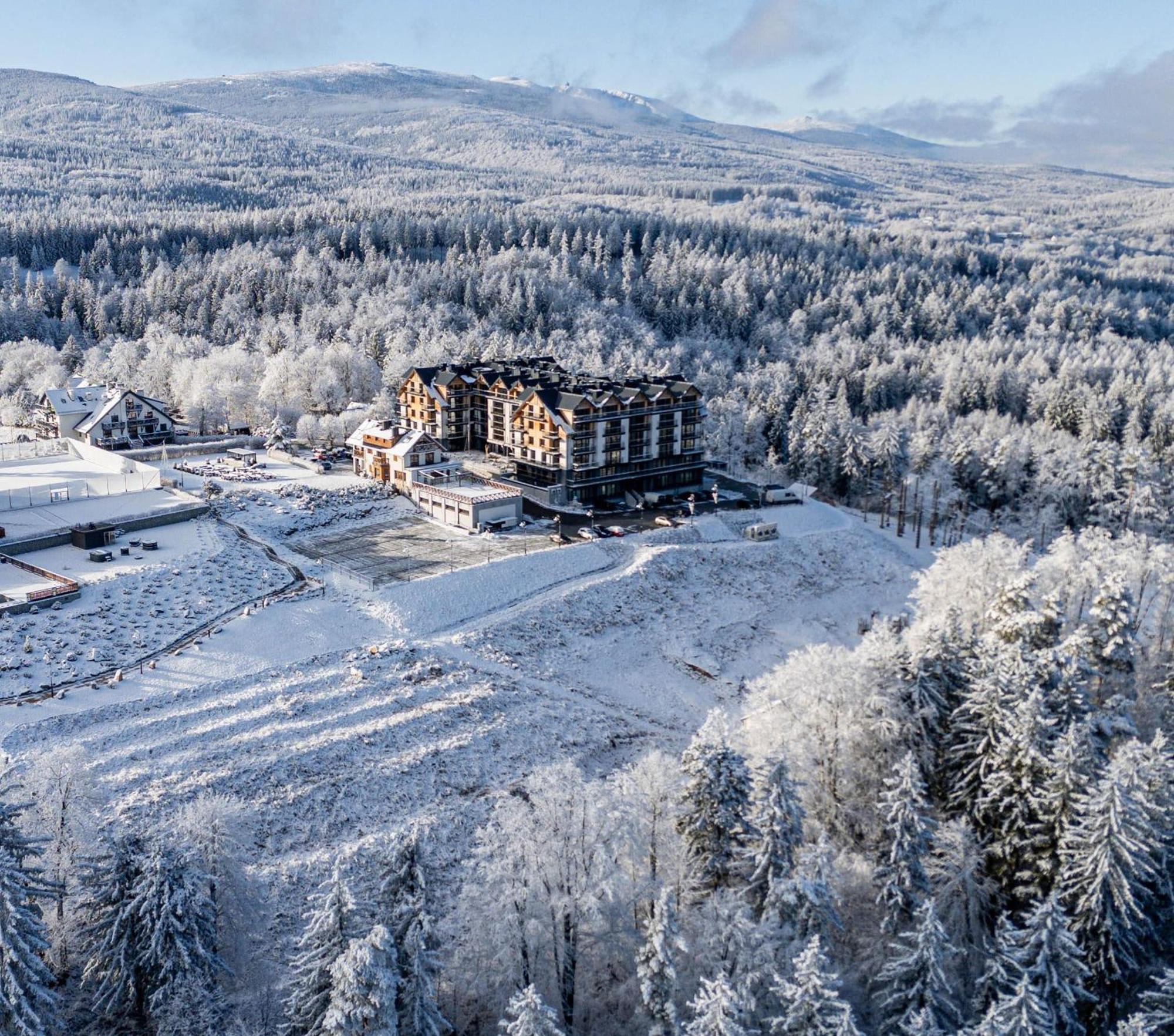 Kazalnica Family&Conference Resort Kolo Karpacza Sosnowka  Exterior photo